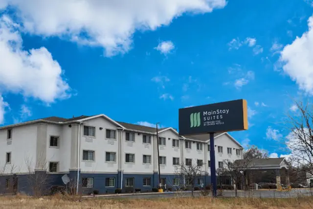 Photo 1 - MainStay Suites Joliet I-55