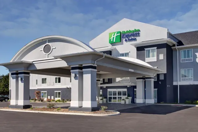 Photo 1 - Holiday Inn Express & Suites North Fremont by IHG