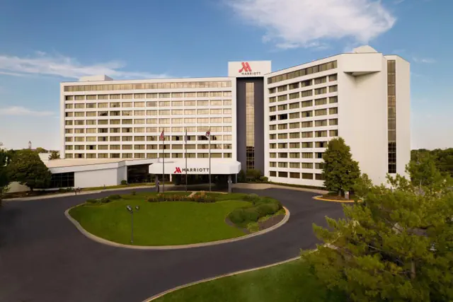 Photo 1 - Marriott Kansas City Overland Park