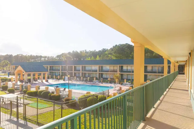 Photo 1 - Quality Inn Richmond Hill - Savannah I-95