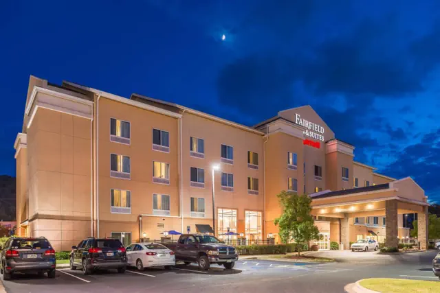 Photo 1 - Fairfield Inn and Suites by Marriott Birmingham Pelham/I-65