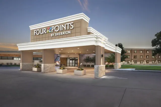 Photo 1 - DoubleTree by Hilton Manhattan, KS