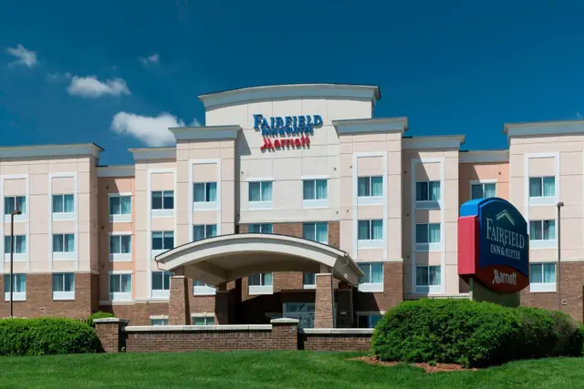 Photo 1 - Fairfield Inn & Suites Kansas City Overland Park