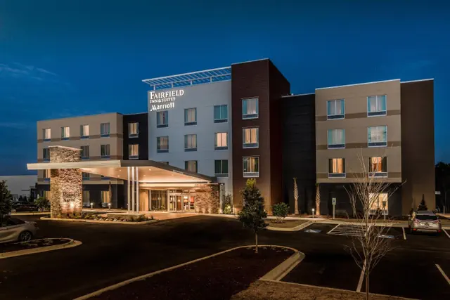 Photo 1 - Fairfield Inn & Suites by Marriott Florence I-20