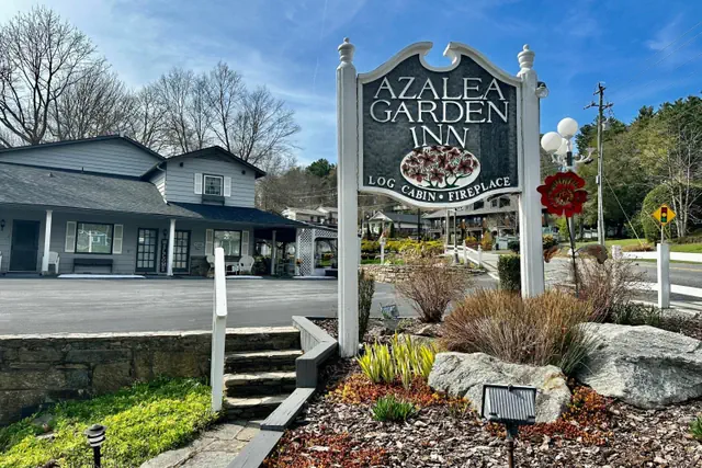 Photo 1 - Azalea Garden Inn