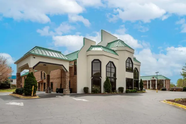 Photo 1 - Best Western Statesville Inn