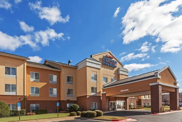 Photo 1 - Fairfield Inn & Suites by Marriott Rogers