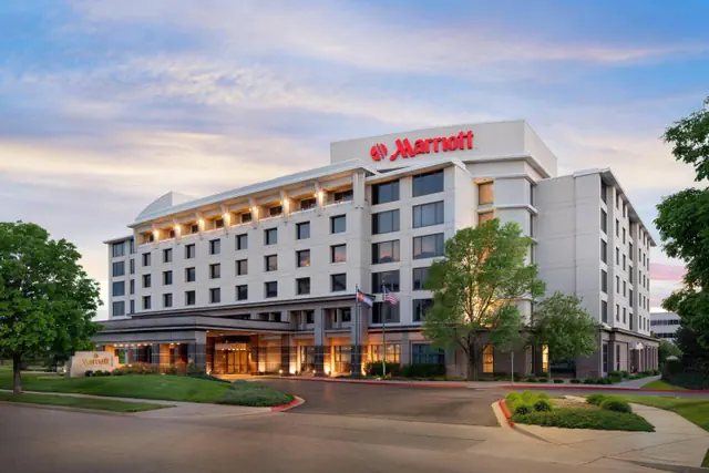 Photo 1 - Denver Airport Marriott at Gateway Park