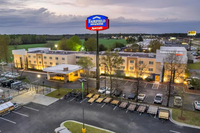 Photo 1 - Fairfield Inn by Marriott Lumberton