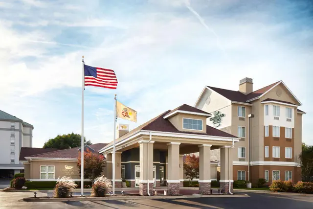 Photo 1 - Homewood Suites Champaign-Urbana