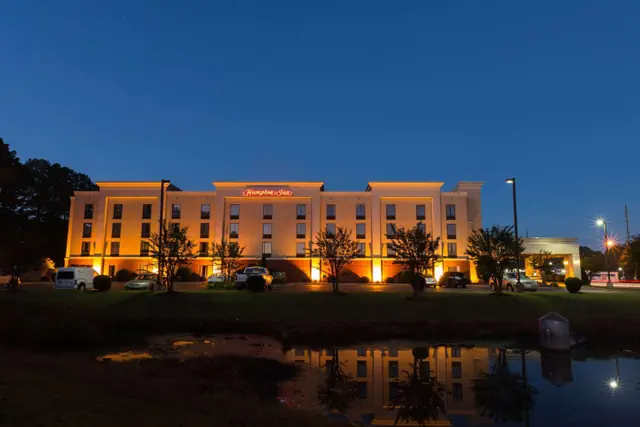 Photo 1 - Hampton Inn Washington