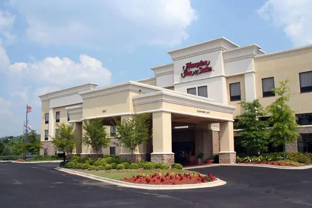 Photo 1 - Hampton Inn & Suites Birmingham-Pelham - I-65