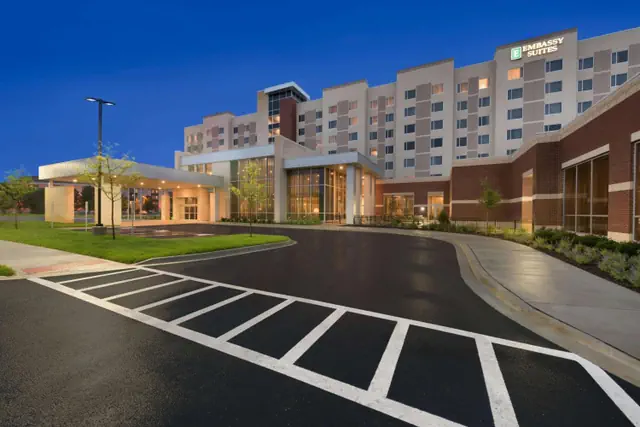 Photo 1 - Embassy Suites by Hilton Chicago Naperville