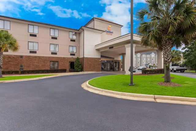Photo 1 - Comfort Suites Saraland - North Mobile