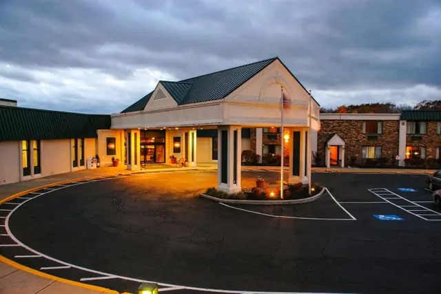 Photo 1 - Quality Inn & Suites Richfield