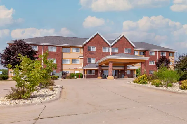 Photo 1 - MainStay Suites Dubuque at Hwy 20
