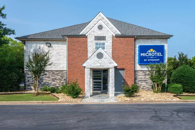 Photo 1 - Microtel Inn by Wyndham Spartanburg Duncan