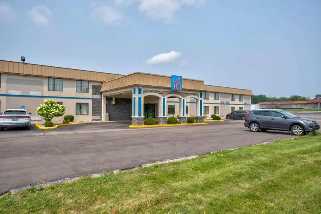 Photo 1 - Motel 6-Springfield, OH