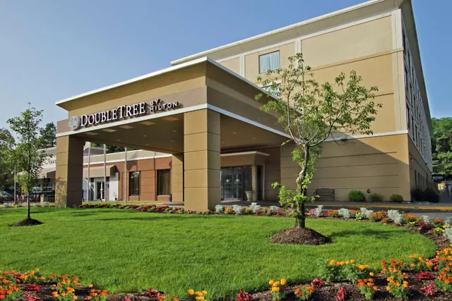 Photo 1 - DoubleTree by Hilton Mahwah
