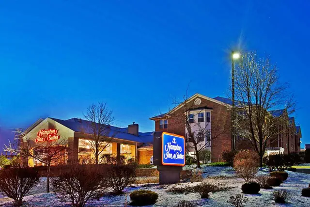 Photo 1 - Hampton Inn & Suites Cleveland-Independence