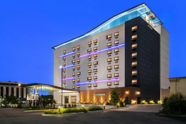 Photo 1 - Aloft by Marriott Chicago Schaumburg