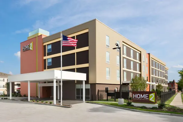 Photo 1 - Home2 Suites St. Louis / Forest Park
