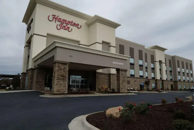 Photo 1 - Hampton Inn Searcy Arkansas