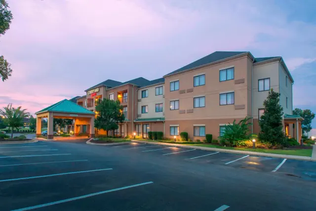 Photo 1 - Courtyard by Marriott Montgomery Prattville