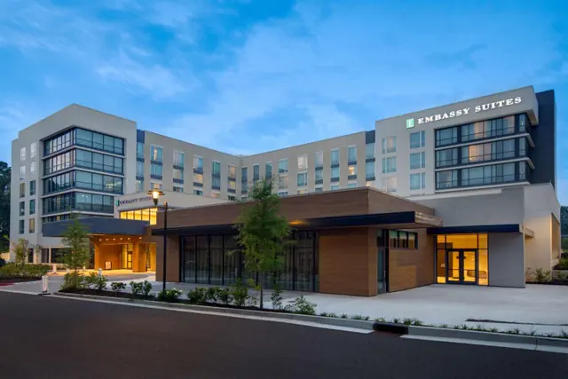 Photo 1 - Embassy Suites By Hilton Alpharetta Halcyon