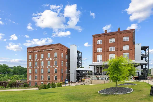 Photo 1 - City Mills Hotel