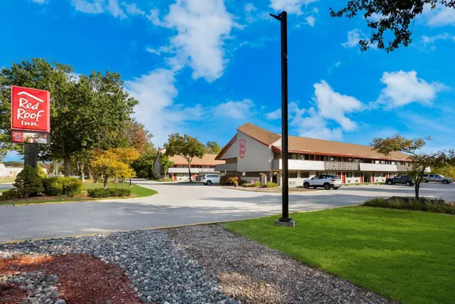 Photo 1 - Red Roof Inn Cleveland - Westlake