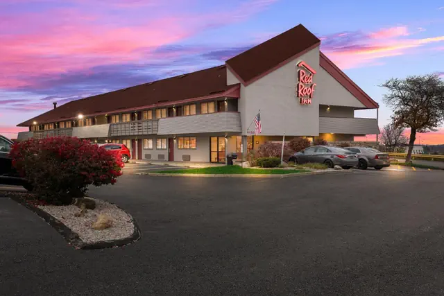 Photo 1 - Red Roof Inn Cleveland - Independence