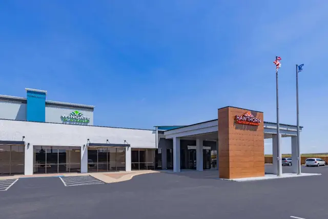 Photo 1 - Wingate by Wyndham Wichita Airport