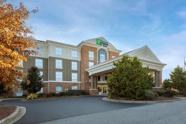 Photo 1 - Holiday Inn Express Hotel & Suites Greensboro - Airport Area by IHG