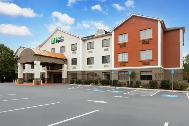 Photo 1 - Holiday Inn Express & Suites Acworth - Kennesaw Northwest by IHG