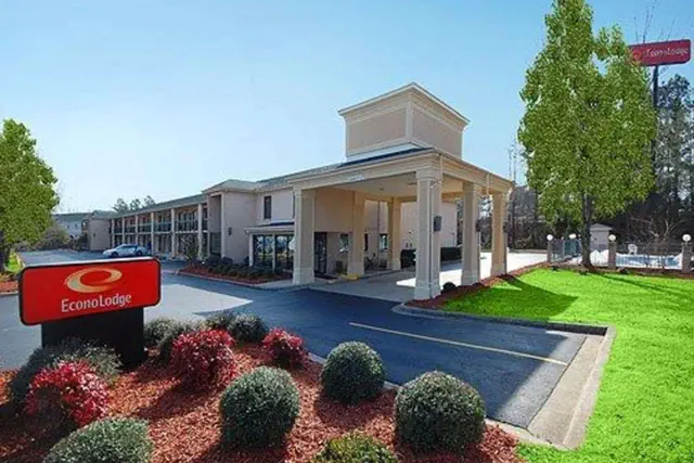 Photo 1 - Econo Lodge Kannapolis - Concord