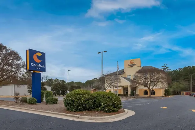 Photo 1 - Comfort Inn Fayetteville I-95