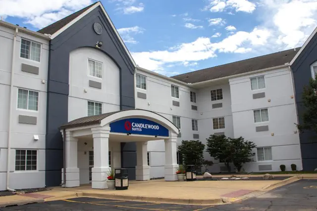 Photo 1 - Candlewood Suites - Peoria at Grand Prairie by IHG