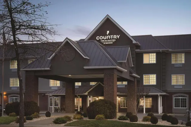 Photo 1 - Garner Hotel Madison - Huntsville Airport by IHG