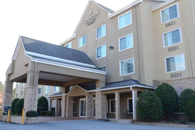 Photo 1 - Country Inn & Suites by Radisson, Buford at Mall of Georgia, GA