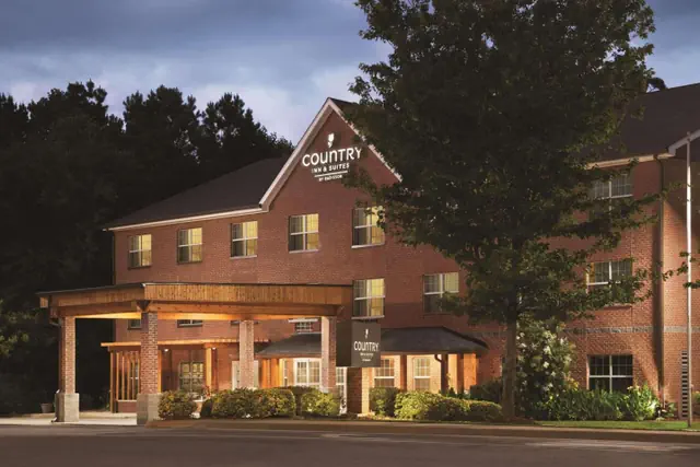 Photo 1 - Country Inn & Suites by Radisson, Newnan, GA