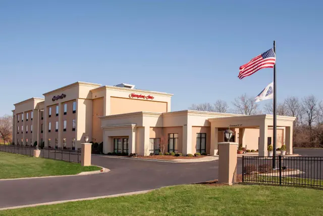Photo 1 - Hampton Inn Jacksonville