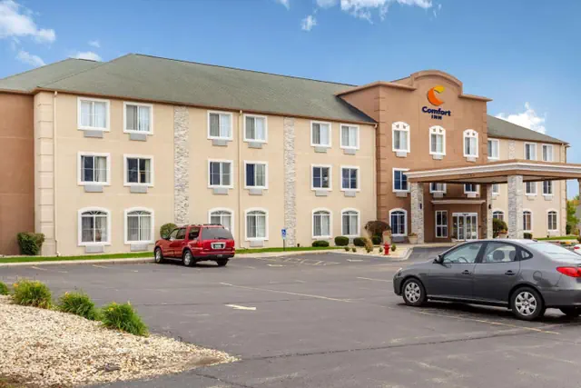 Photo 1 - Comfort Inn DeKalb - University Area