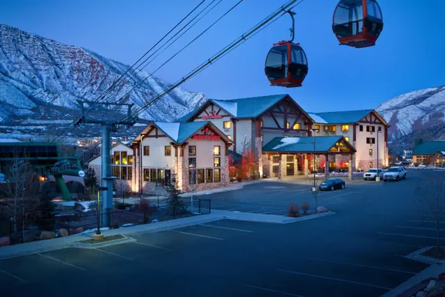 Photo 1 - Hotel Glenwood Springs