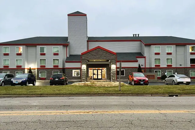 Photo 1 - AmericInn by Wyndham Urbana Champaign University Area
