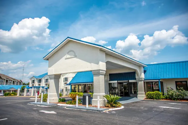 Photo 1 - Days Inn by Wyndham Troy