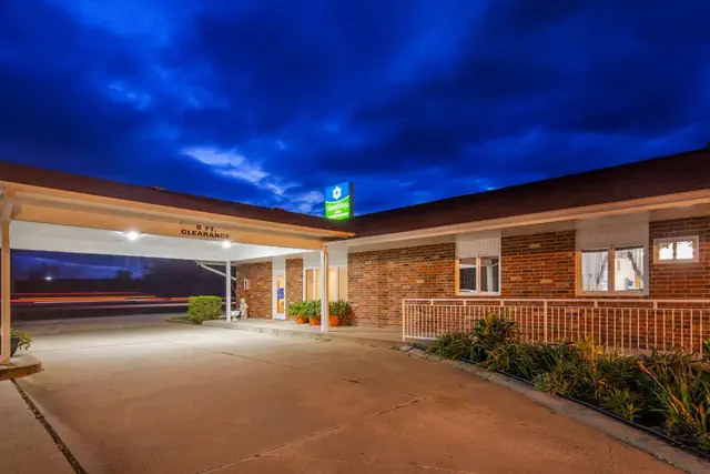 Photo 1 - SureStay by Best Western Cameron