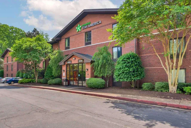 Photo 1 - Extended Stay America Select Suites - Atlanta - Kennesaw Chastain Rd