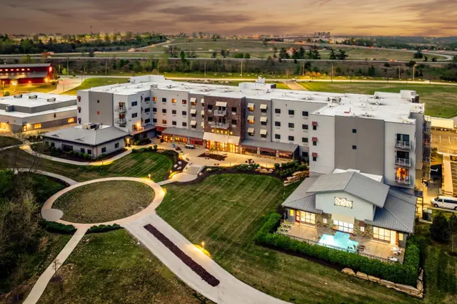 Photo 1 - Stoney Creek Hotel Kansas City - Independence