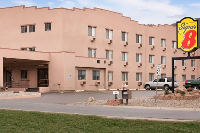 Photo 1 - Super 8 by Wyndham Durango